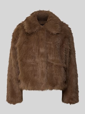 Jack van imitatiebont, model 'Hajora' Shop The Look MANNEQUINE