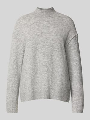 Sweter o kroju regular fit z dzianiny z mieszanki żywej wełny  Shop The Look MANNEQUINE