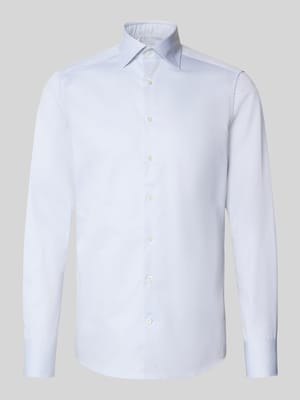 Slim Fit Business-Hemd mit Kentkragen Shop The Look MANNEQUINE