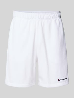 Relaxed Fit Shorts mit Label-Stitching Modell 'ICONS' Shop The Look MANNEQUINE