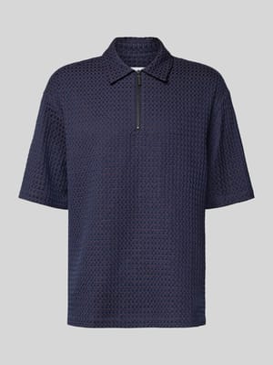 Koszulka polo kroju regular fit z fakturowanym wzorem model ‘Lenny’ Shop The Look MANNEQUINE