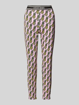 Slim fit stoffen broek met vaste persplooien Shop The Look MANNEQUINE