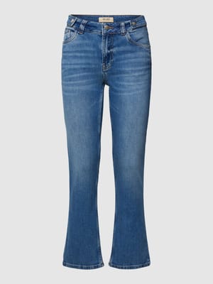 Straight fit jeans met labelpatch, model 'ASHLEY' Shop The Look MANNEQUINE