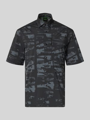 Relaxed Fit Freizeithemd mit Kentkragen Modell 'ST_GLOBE PRINT S' Shop The Look MANNEQUINE