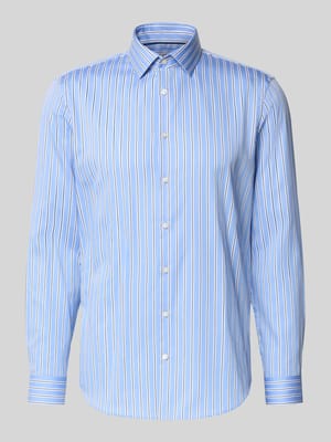 Slim Fit Business-Hemd mit Knopfleiste Shop The Look MANNEQUINE