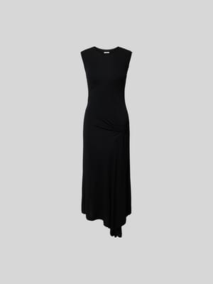 Slim Fit Midikleid aus reiner Viskose Shop The Look MANNEQUINE