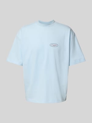 T-Shirt mit Label-Stitching und Rundhalsausschnitt Shop The Look MANNEQUINE