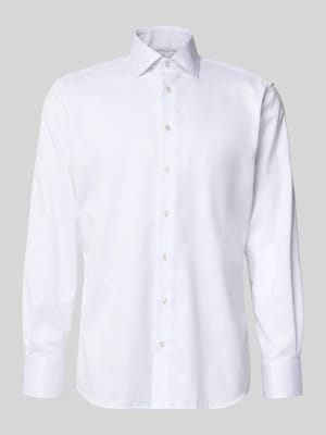 Modern Fit Business-Hemd mit Kentkragen und Sportmanschetten Shop The Look MANNEQUINE