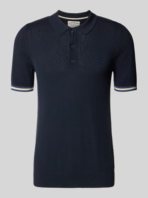 Slim Fit Poloshirt mit Strukturmuster und Knopfleiste Shop The Look MANNEQUINE