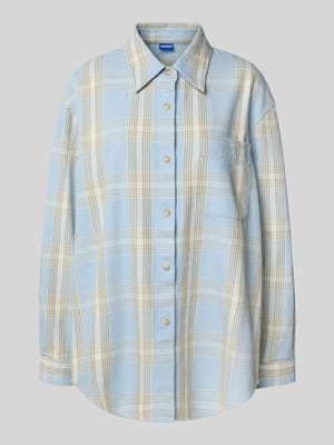 Relaxed Fit Bluse mit Brusttasche Modell 'Edia' Shop The Look MANNEQUINE