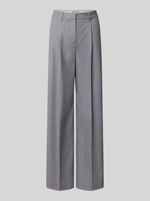 wide fit broek met viscose, model 'Aya Ellis' Shop The Look MANNEQUINE
