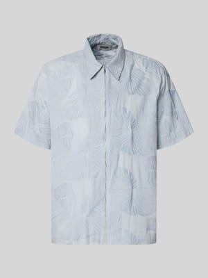 Koszula casualowa o kroju regular fit z zamkiem błyskawicznym i kołnierzykiem typu kent Shop The Look MANNEQUINE