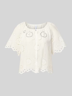 Regular Fit Bluse mit Lochstickerei Modell 'BROTES' Shop The Look MANNEQUINE