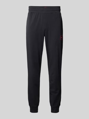 Slim fit sweatpants met labelpatch, model 'Laze' Shop The Look MANNEQUINE