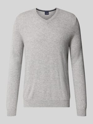 Strickpullover aus Kaschmir mit V-Ausschnitt Shop The Look MANNEQUINE