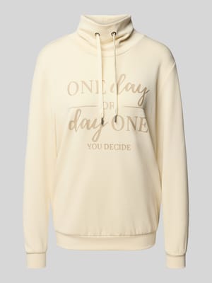 Sweatshirt met opstaande kraag en tunnelkoord, model 'BANU' Shop The Look MANNEQUINE