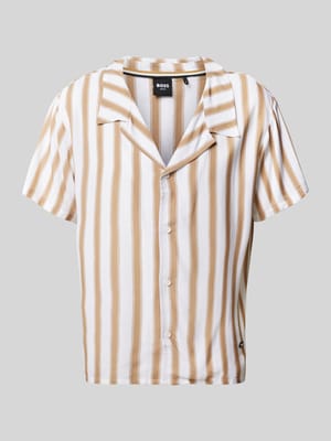 Relaxed Fit Freizeithemd mit Resortkragen Shop The Look MANNEQUINE