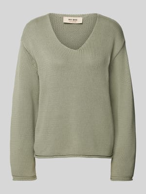 Strickpullover mit V-Ausschnitt Modell 'BINE' Shop The Look MANNEQUINE