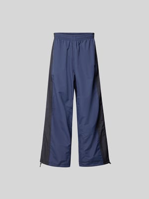 Wide Fit Trackpants mit elastischem Bund Shop The Look MANNEQUINE
