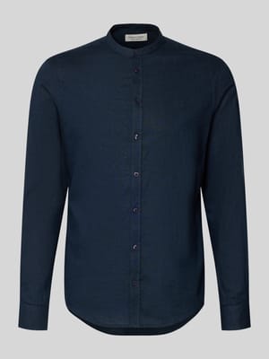 Slim Fit Freizeithemd mit Stehkragen Modell 'Anton' Shop The Look MANNEQUINE