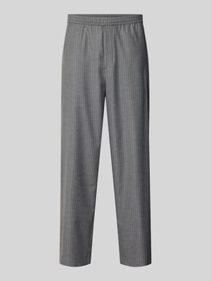 Jog Pants mit französischen Einrgifftaschen Modell 'YROWAY' Shop The Look MANNEQUINE