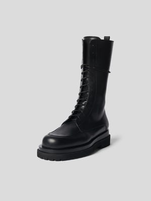 Schnürboots mit Ziernaht Shop The Look MANNEQUINE