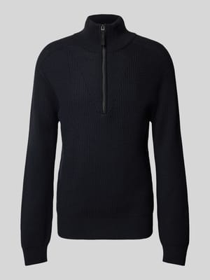 Gebreide pullover met opstaande kraag, model 'FINTO' Shop The Look MANNEQUINE