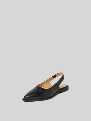 Slingbacks aus echtem Leder Shop The Look MANNEQUINE