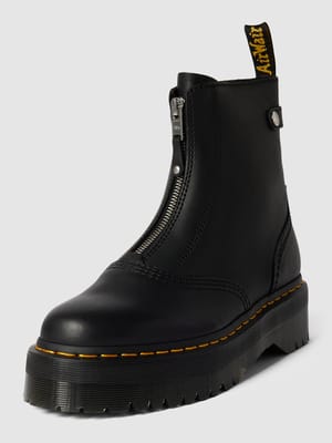 Boots aus Leder Modell 'Jetta Sendal' Shop The Look MANNEQUINE