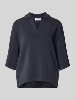 T-Shirt aus Modal-Mix mit Umlegekragen und V-Ausschnitt Shop The Look MANNEQUINE