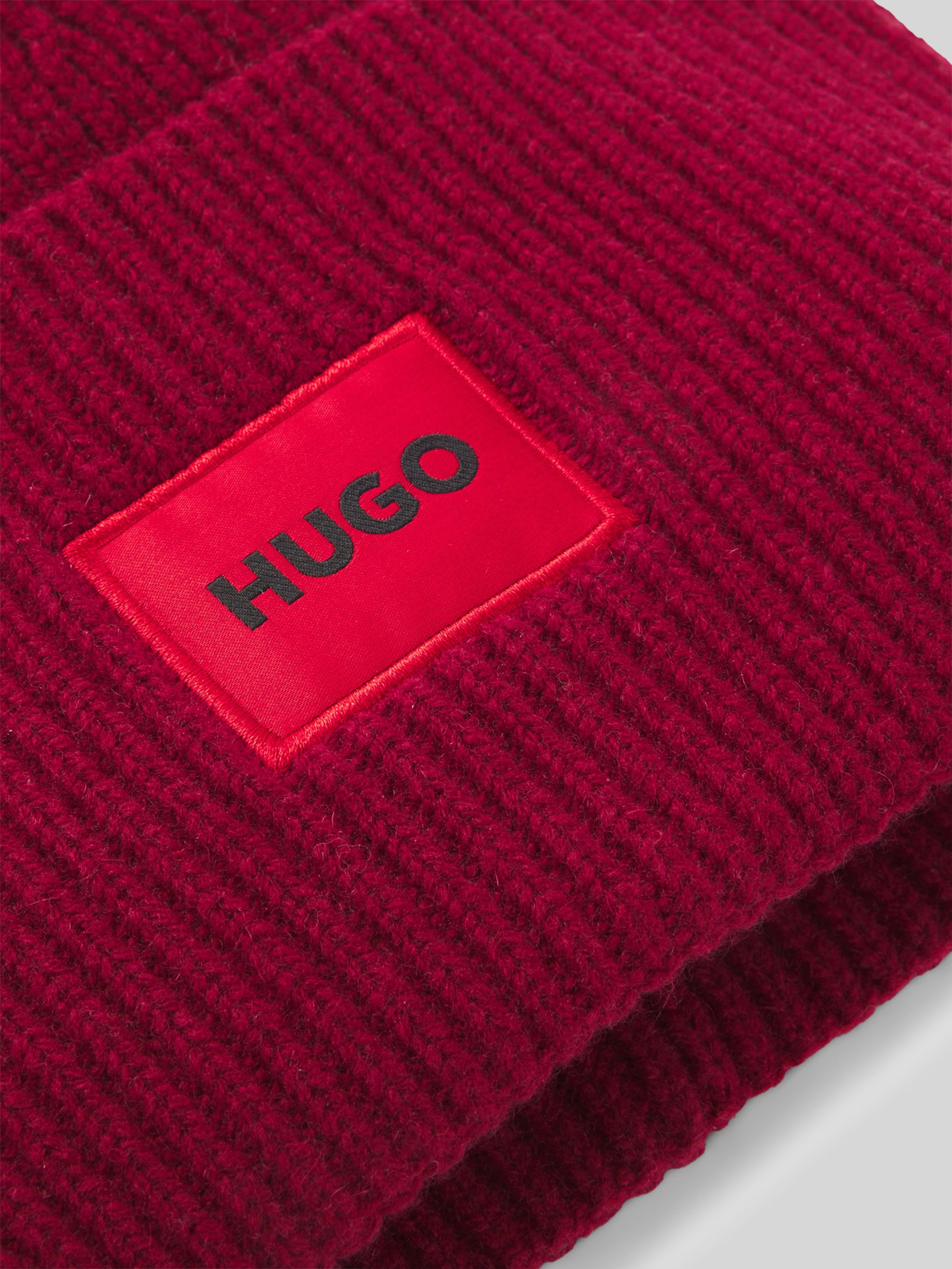 Mit Ogo HUGO Mütze mit kontrastierendem Logo-Patch (bordeaux) online kaufen
