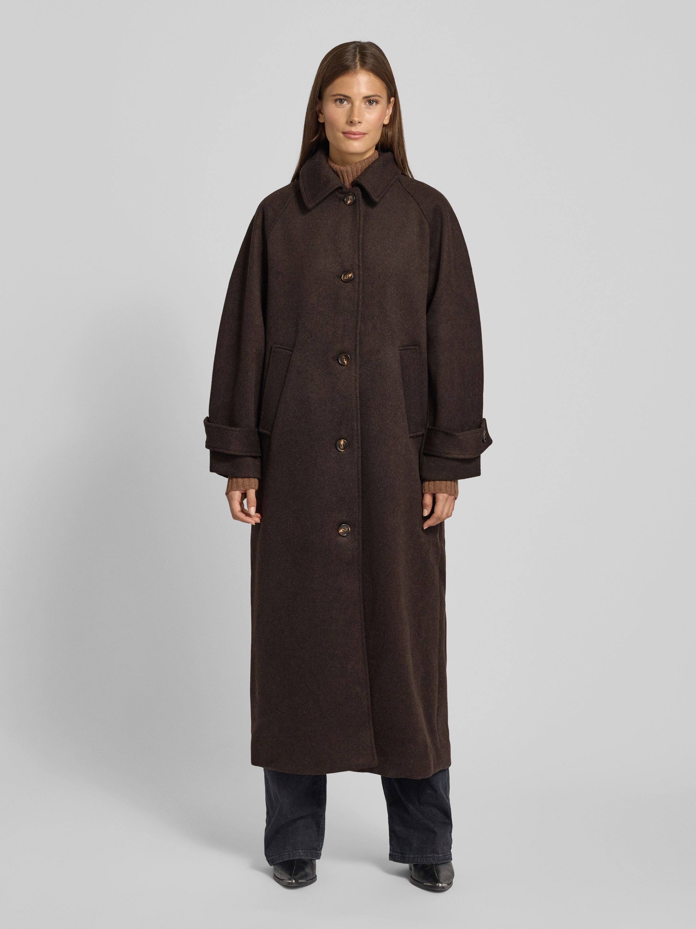 Neo Noir Lange jas van wolmix met mouwtrensjes, model 'Keaton' in