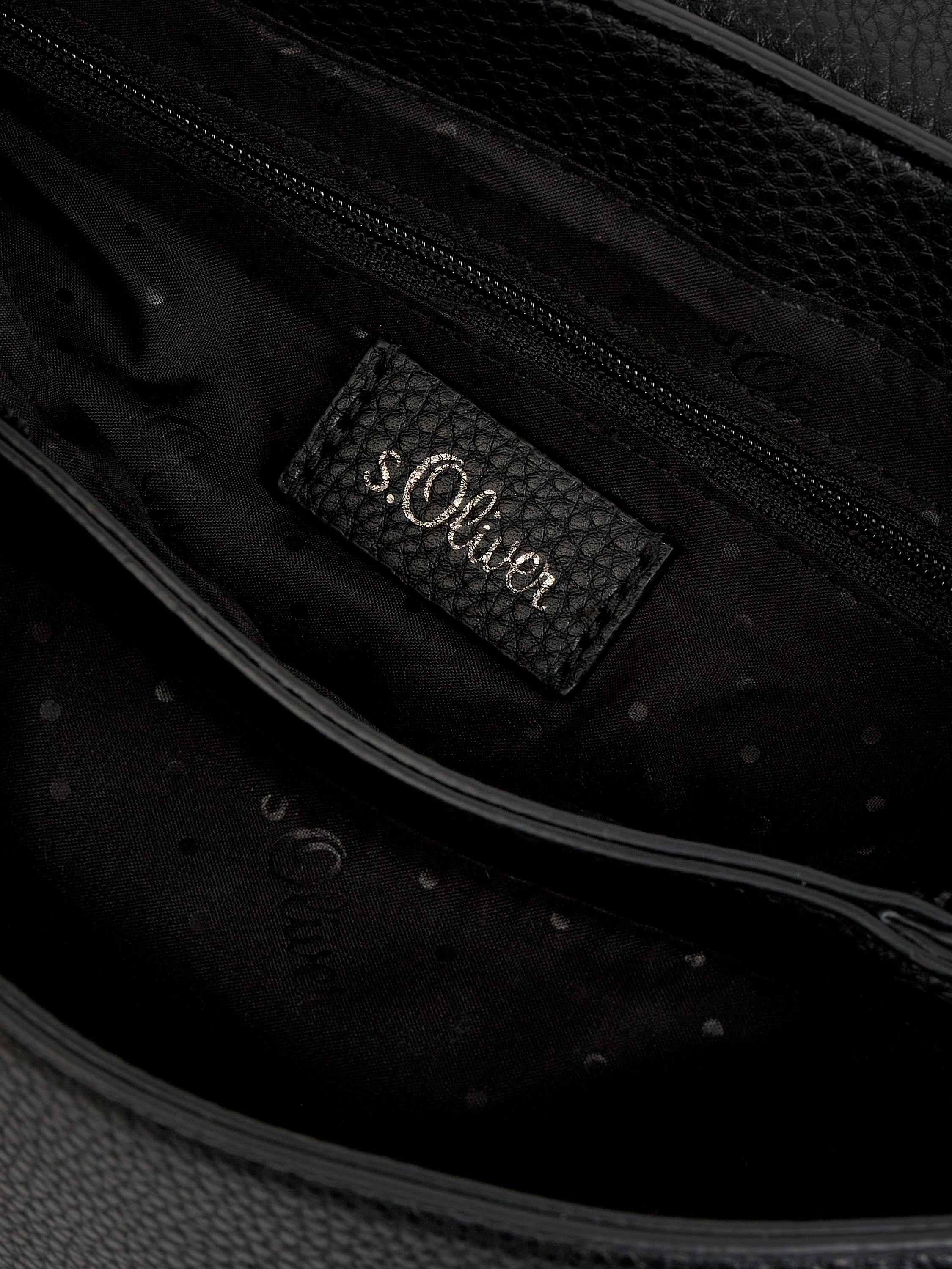 COACH Teri Shoulder Bag in Black