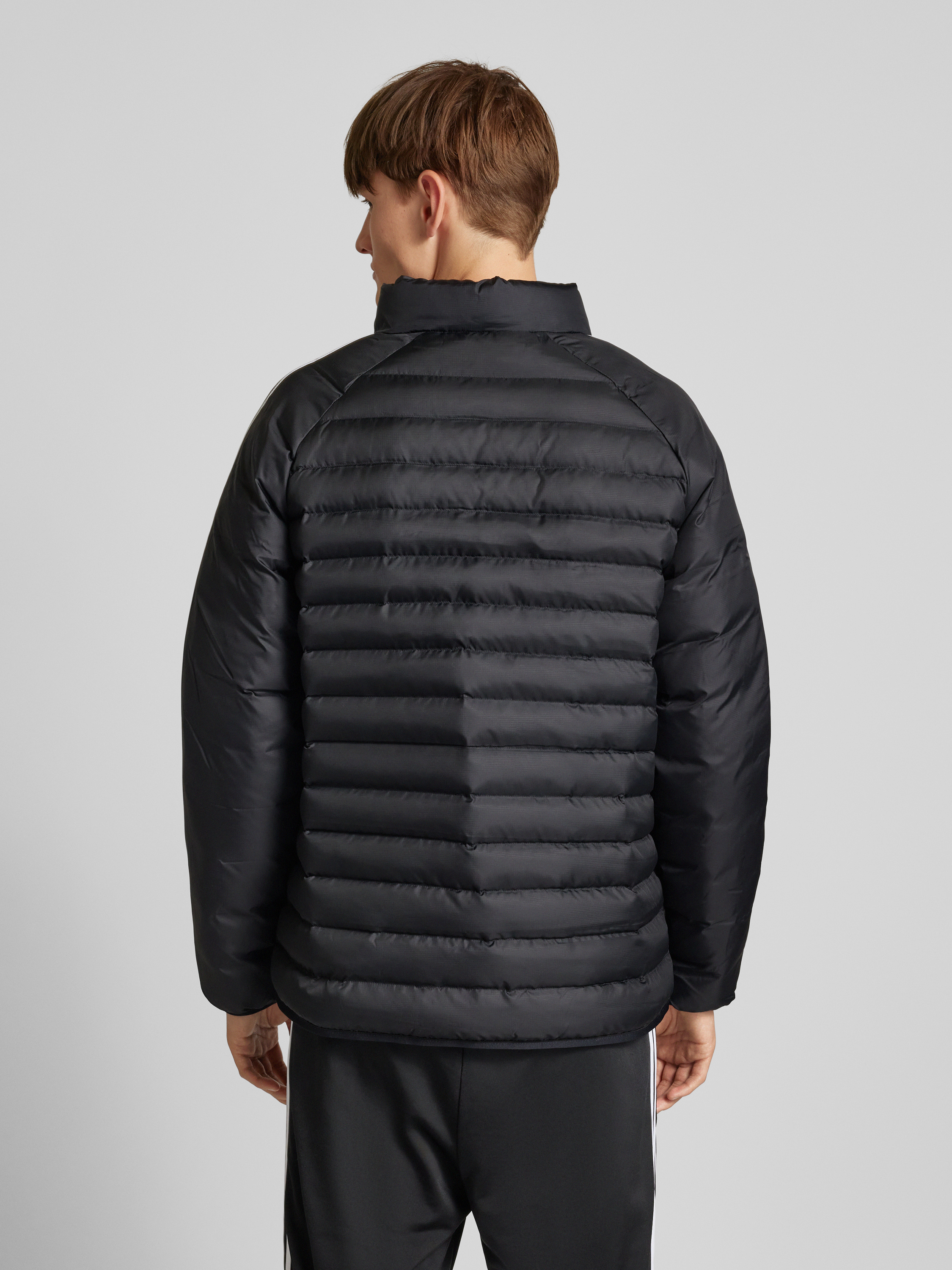 ブランド一覧 | ワールド オンラインストア Originals adidas online Kup Kurtka wyhaftowanym z pikowana メンテナンス