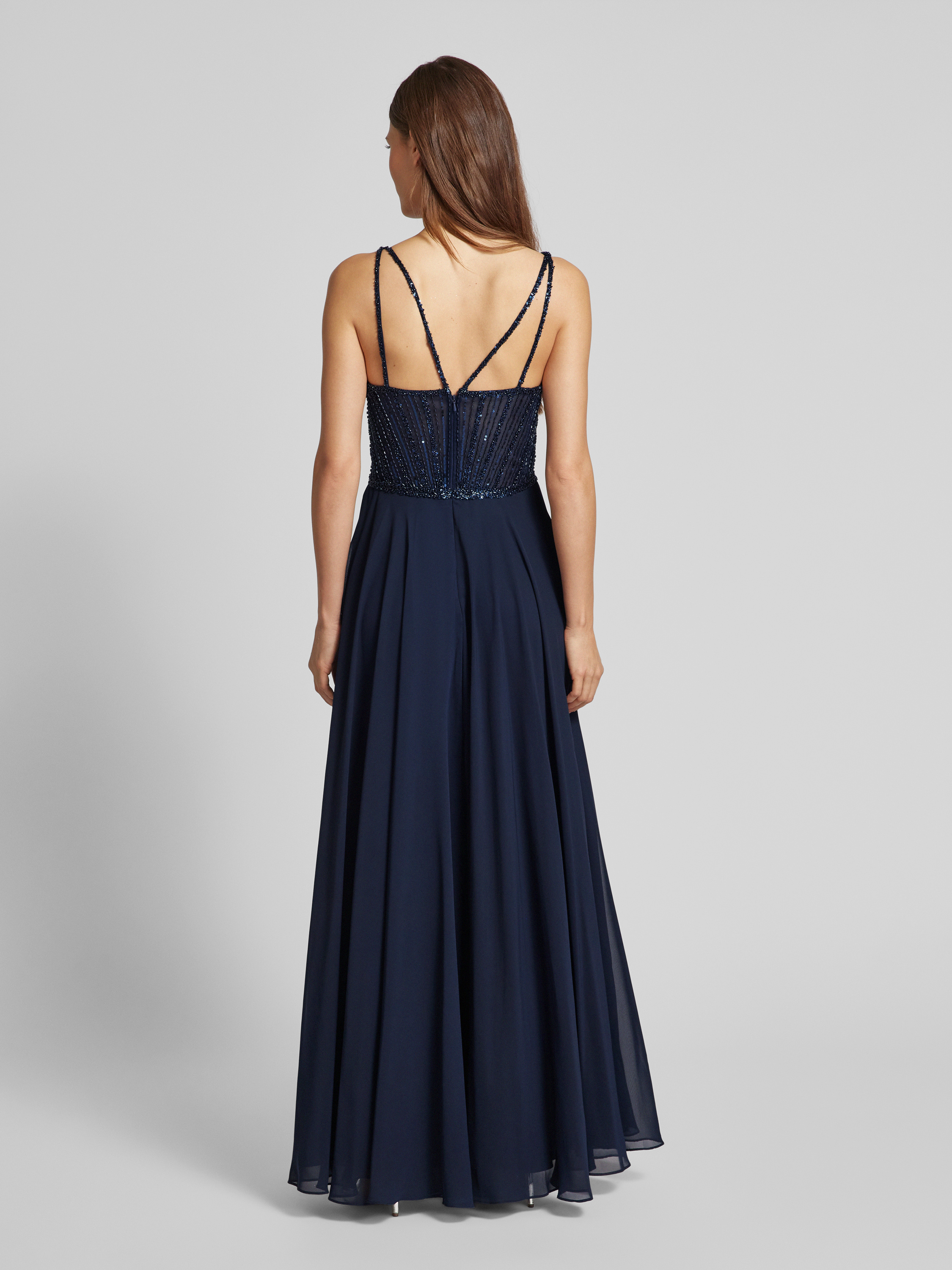 Damen Elegantes Skaterkleid Mit Spaghettiträgern – Fließendes Elegantes Kleid main image 1
