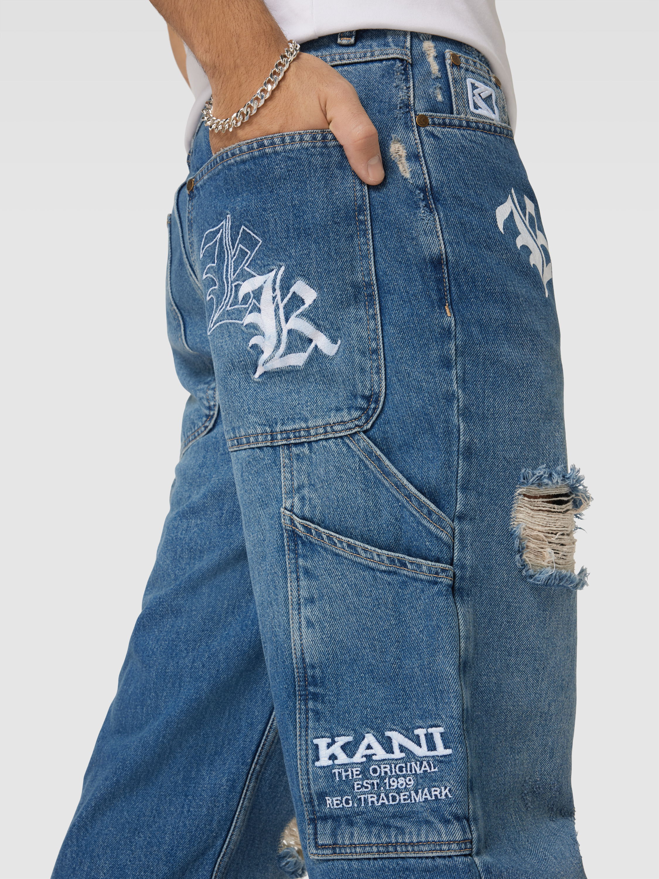 Karl Kani Baggy Jeans im Destroyed-Look Modell 'Old' (jeansblau