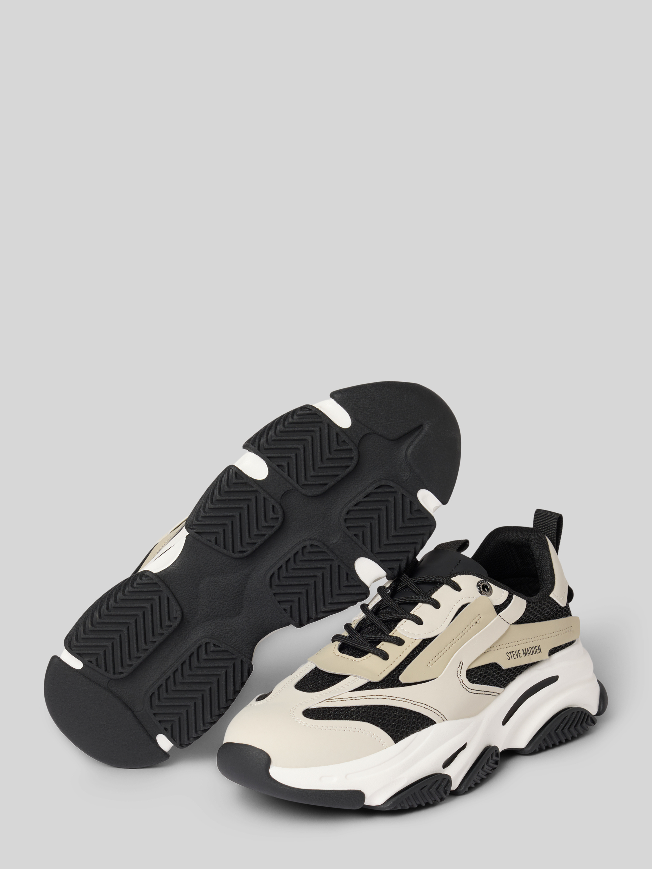 Steve Madden Sneaker Uomo 'Possess' – Grigio Scuro, Tomaia Mista Sintetico/Mesh, Taglia 42 EU