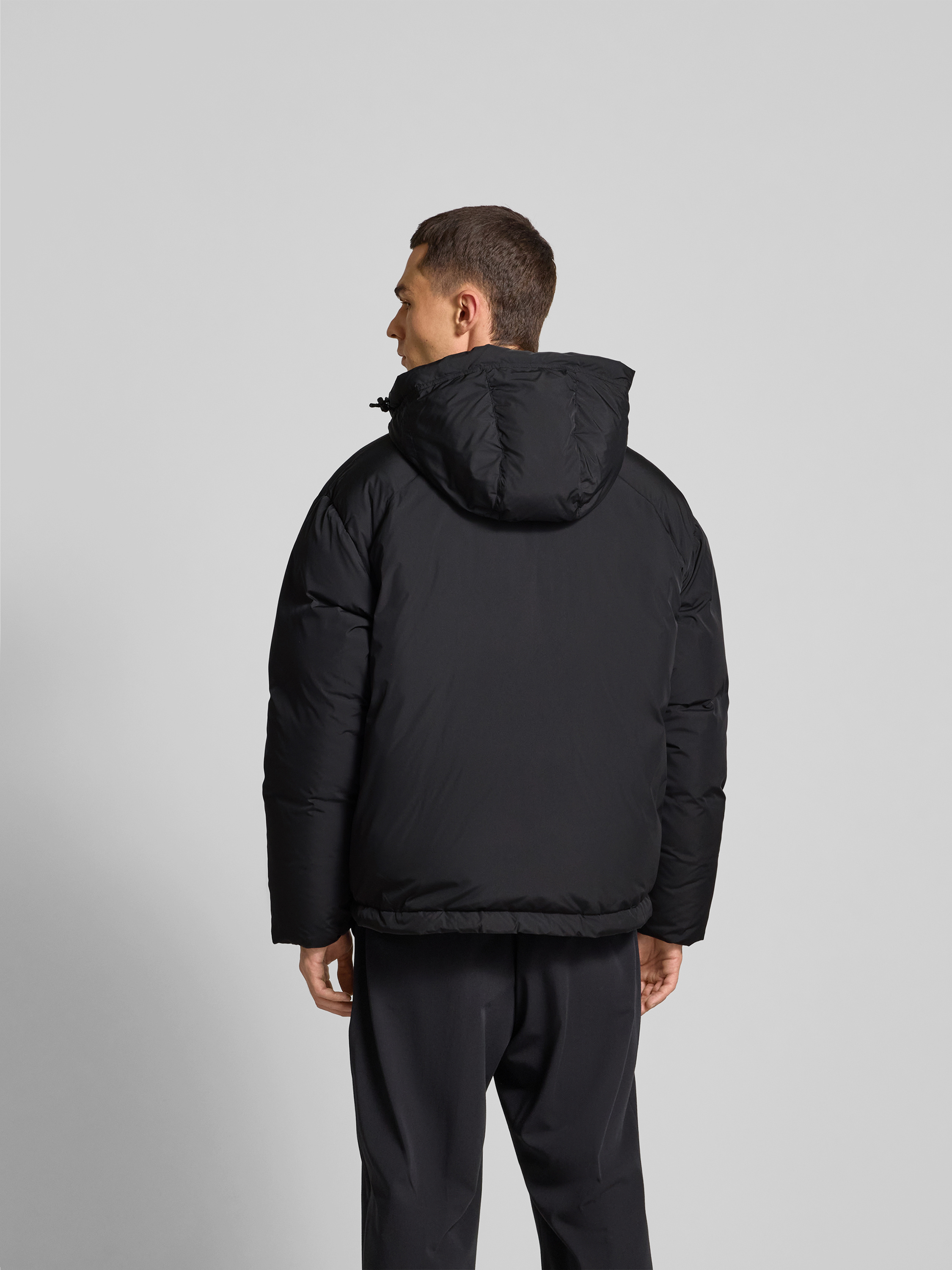 Kenzo Daunenjacke mit Logo-Applikation (black) online kaufen