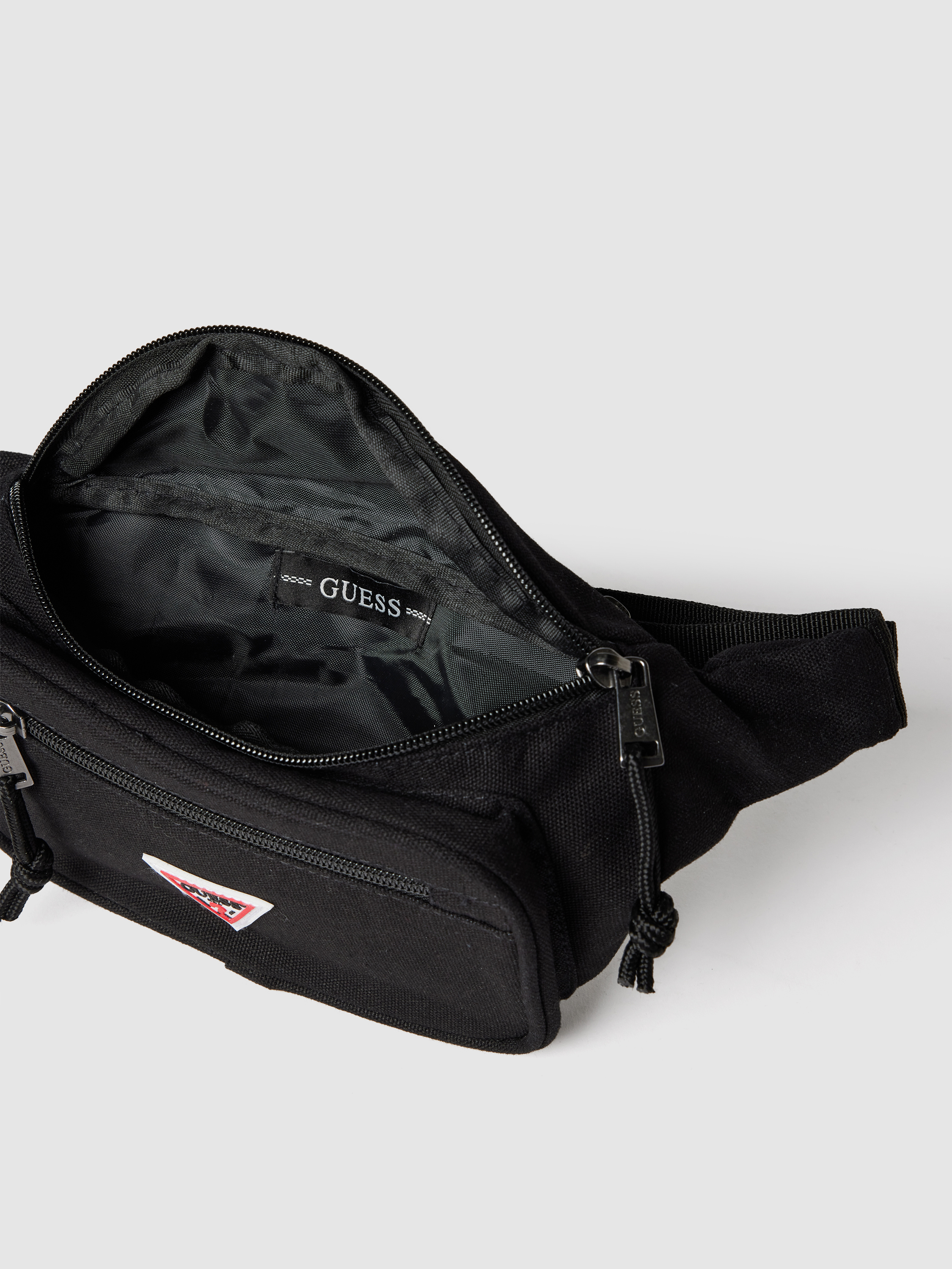 Guess Bauchtasche mit Label-Applikation (black) online kaufen