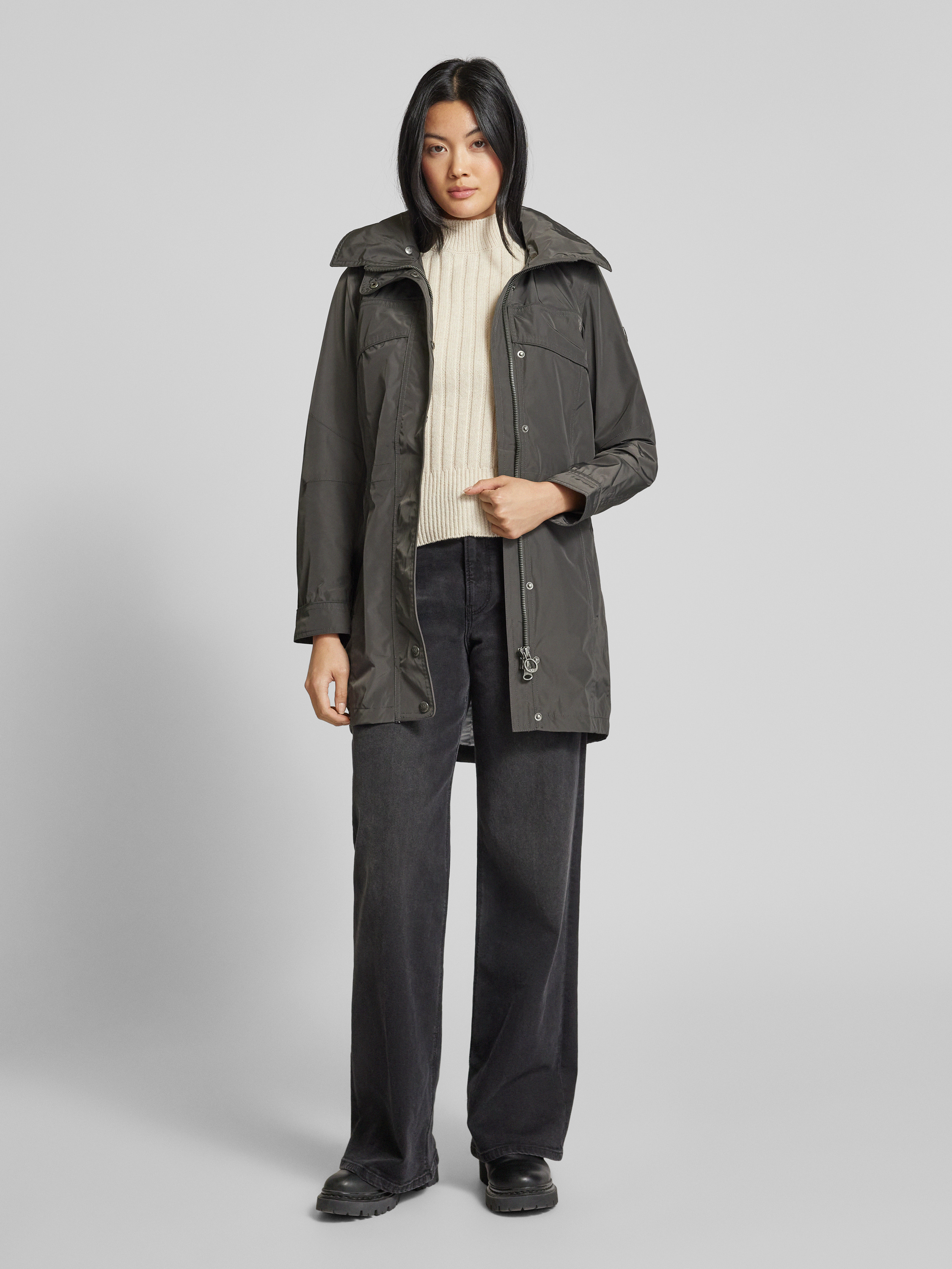 【Furan】 Czarne loafersy męskie ze skóry z metalowym zdobieniem KOREN