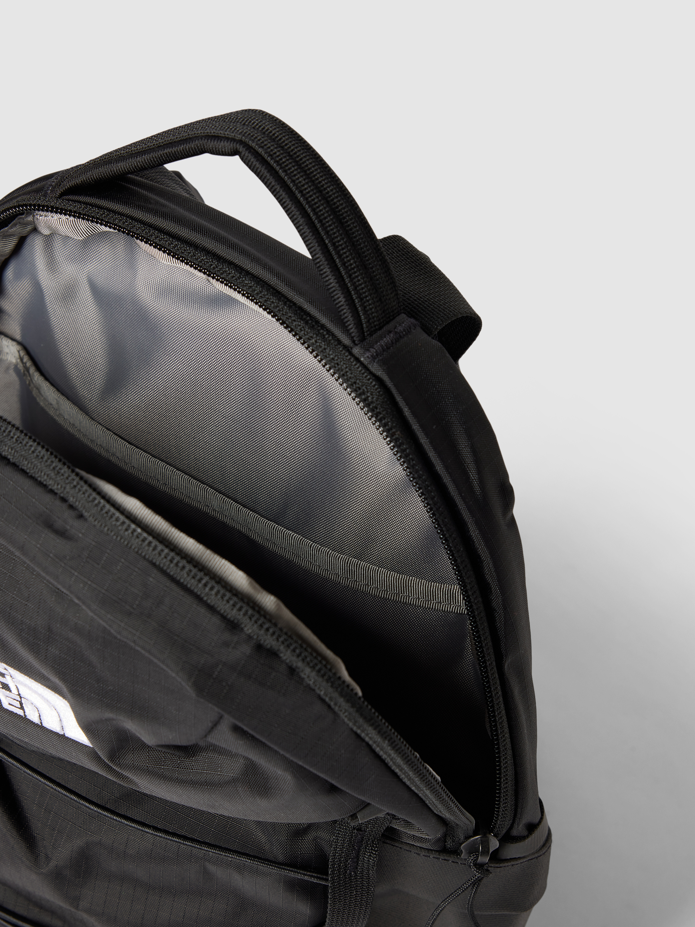 Edybp03189 2025 Bag Edybp03189 The North Face Rucksack Mit Label