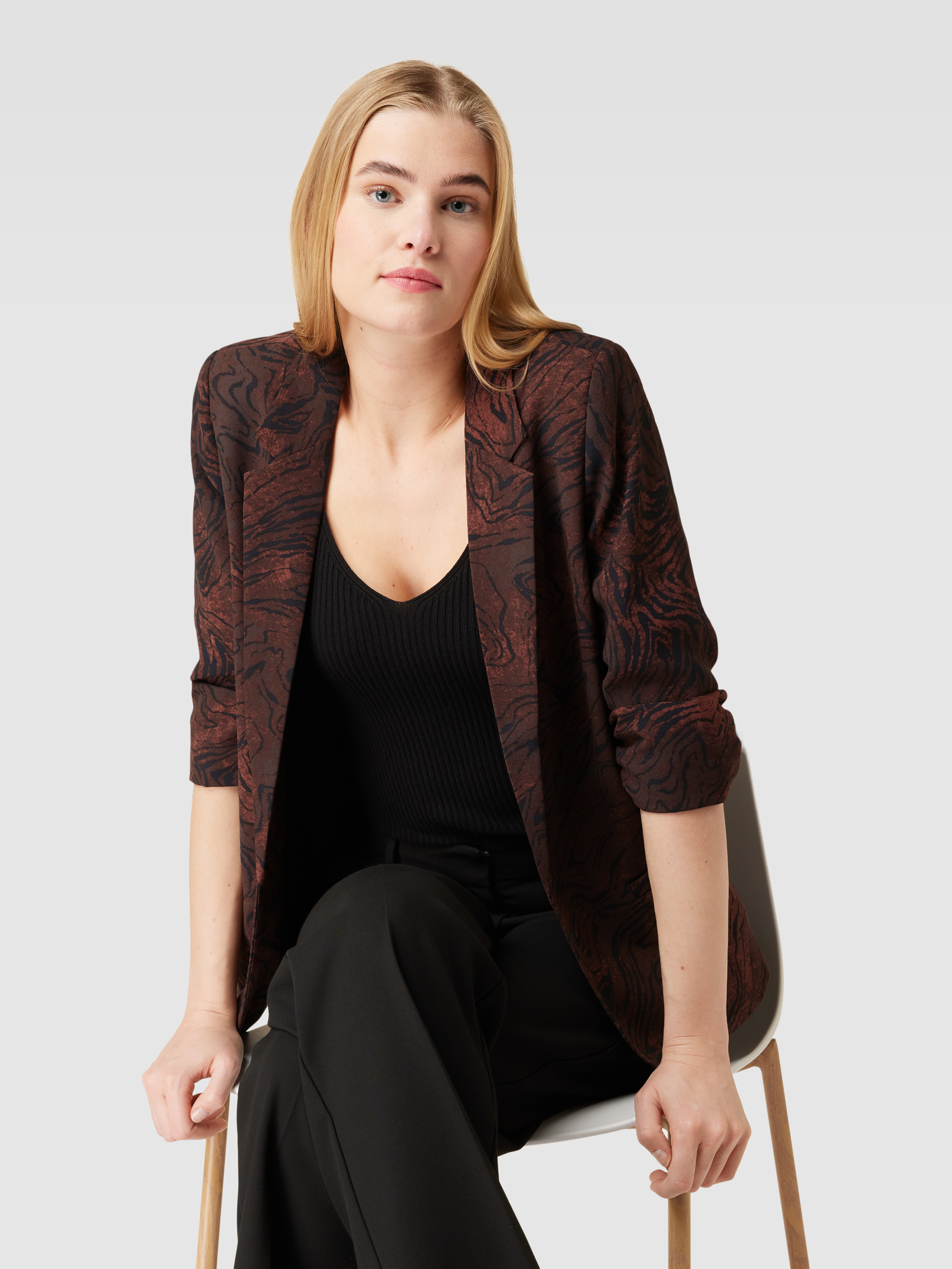 Blazers bruin Soaked In Luxury main image 0