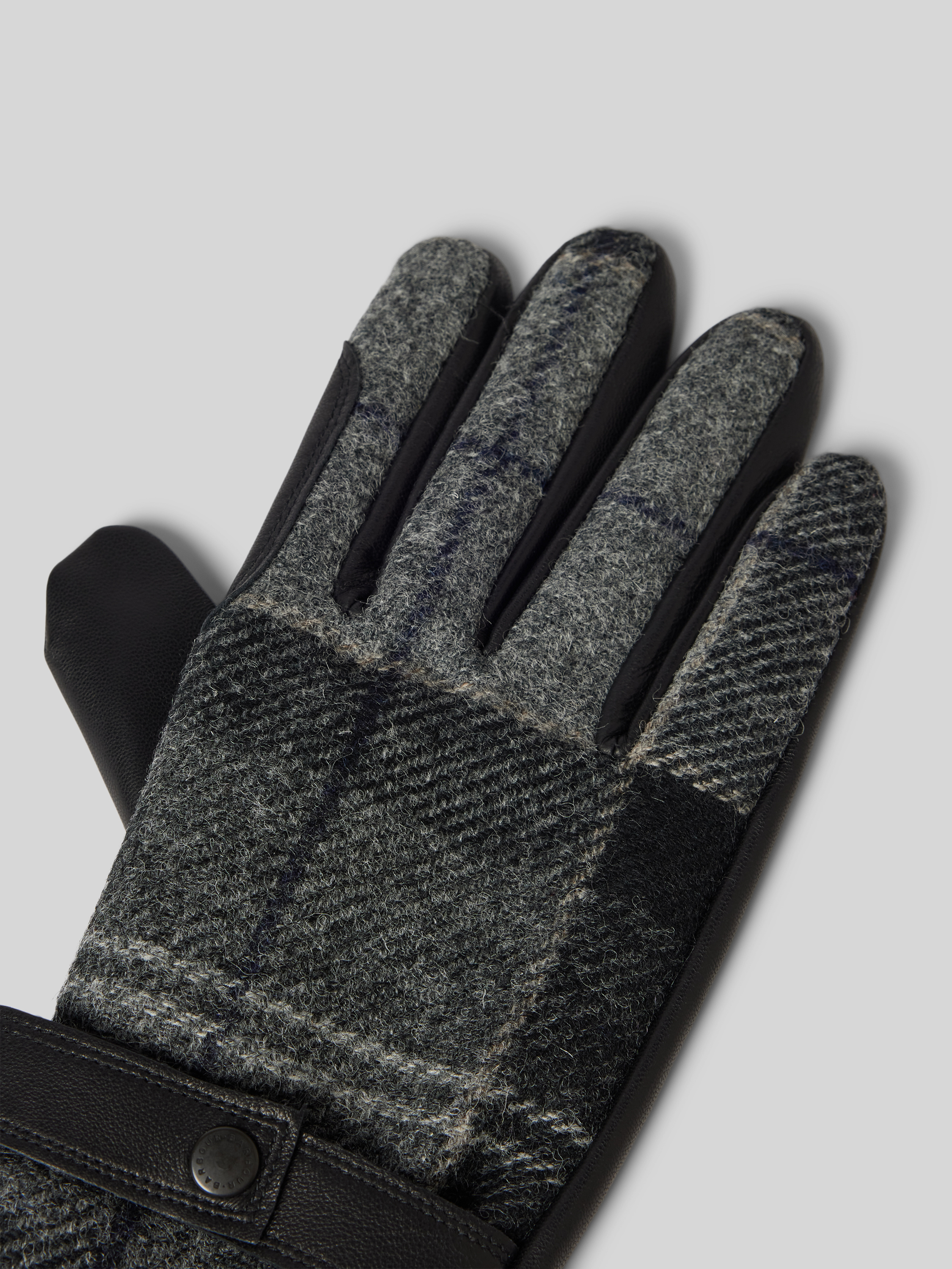 Barbour Handschuhe mit Druckknopfverschluss Modell 'NEWBROUGH' (anthrazit)  online kaufen