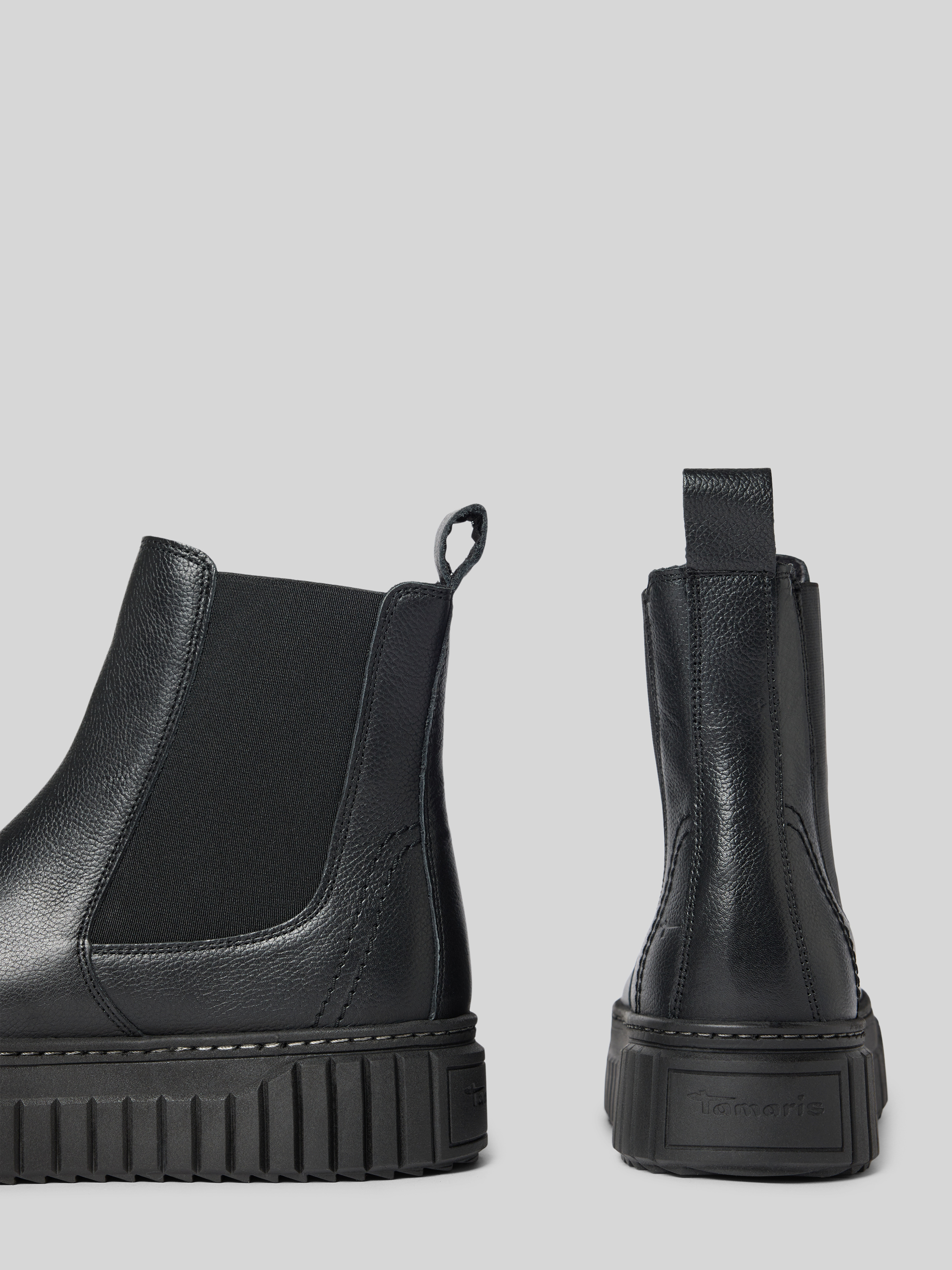 Tamaris Chelsea boots van echt leer in beige online kopen | P&C