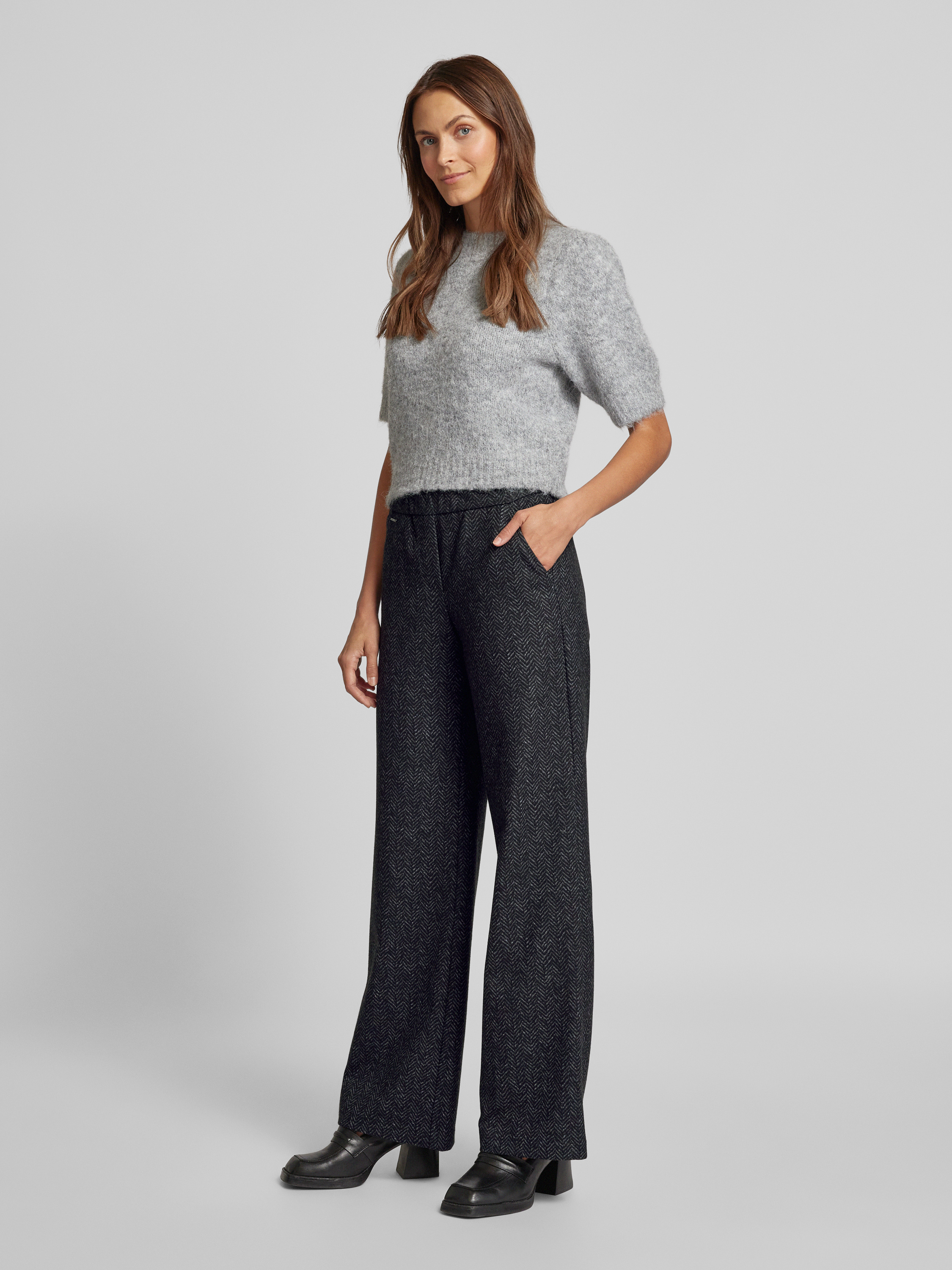 Brax Style Maine S Pure Linen damesbroek - Vergelijk prijzen