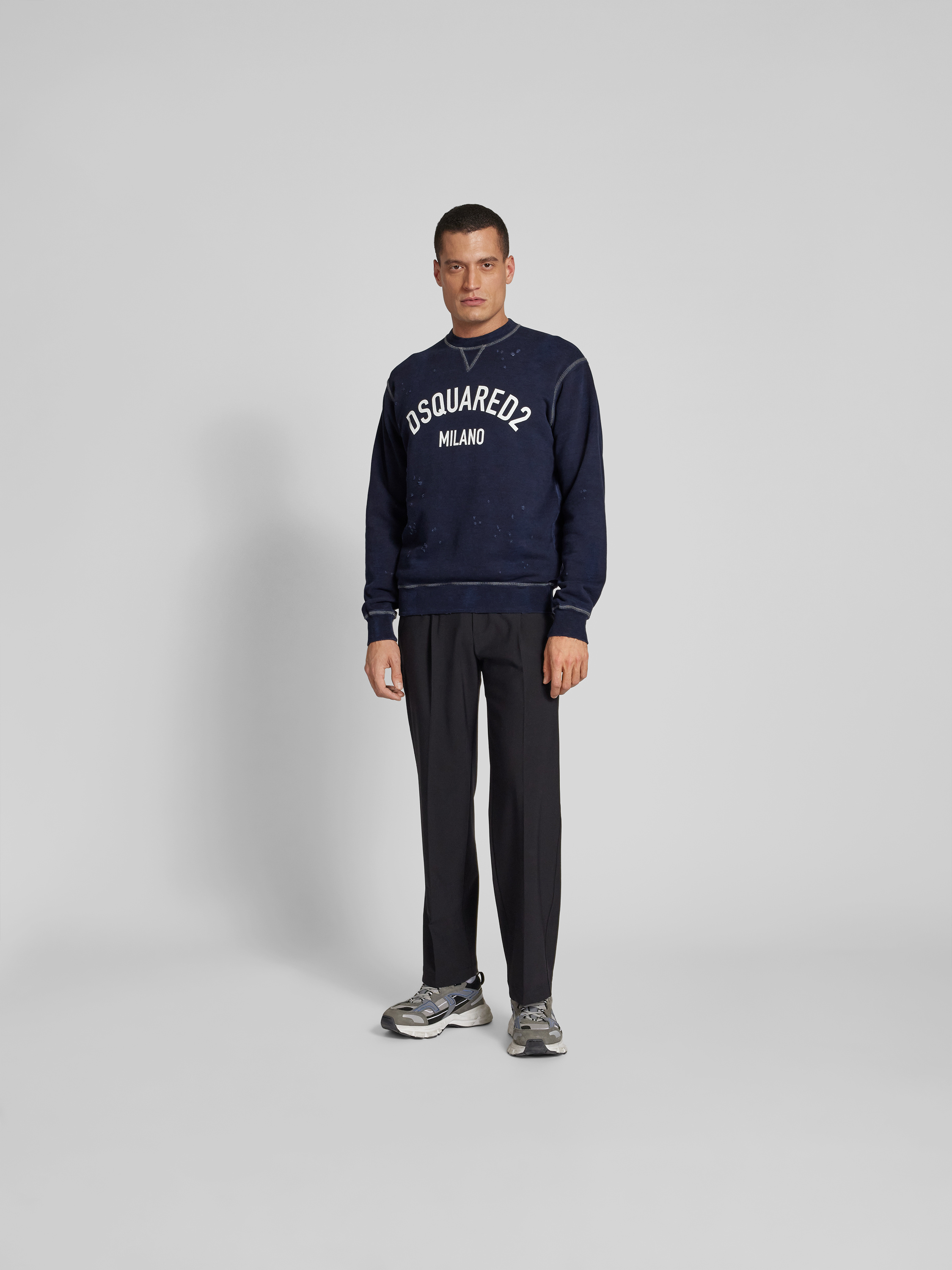 VIP【関税送料無料】希少 DSQUARED2 BLUE WOOL SWEATSHIRT resize_image.php?image=