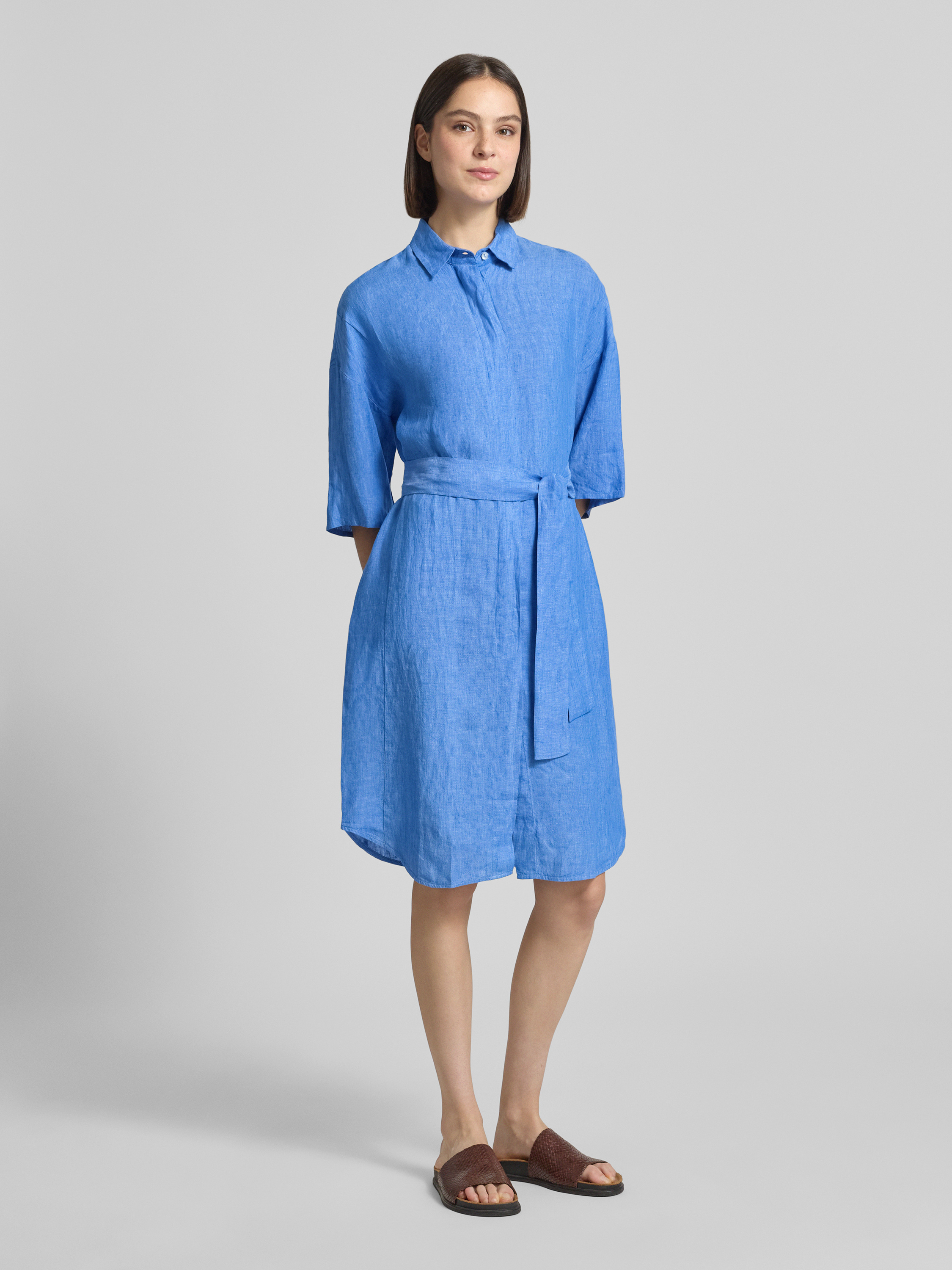 0039 Italy Leinenkleid aus reinen Leinen Modell 'Derby' (bleu) online kaufen