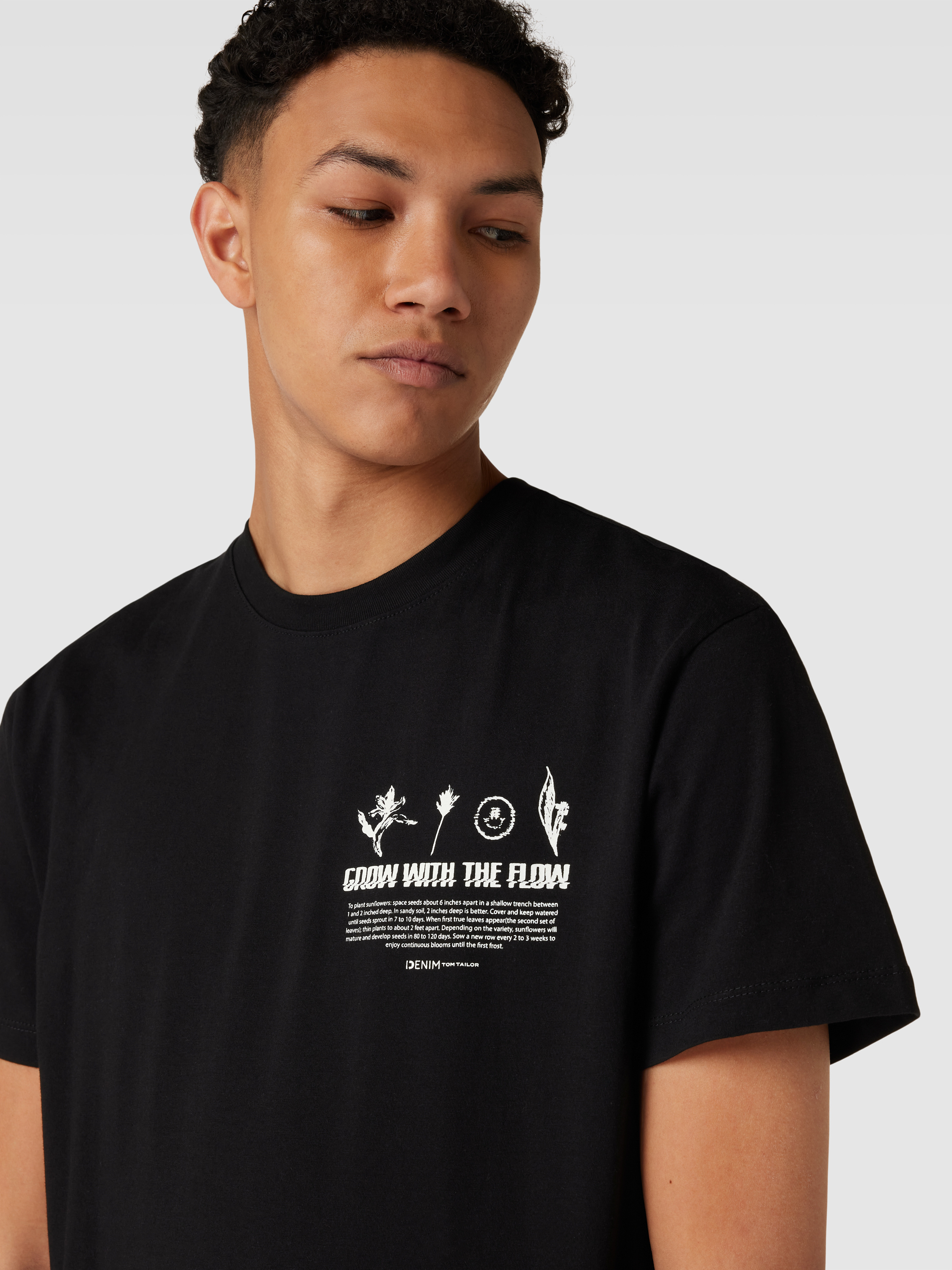 TOM TAILOR Denim Relaxed Fit T-Shirt Für Herren – Mit Coolem Foto-Print, Lässig & Bequem