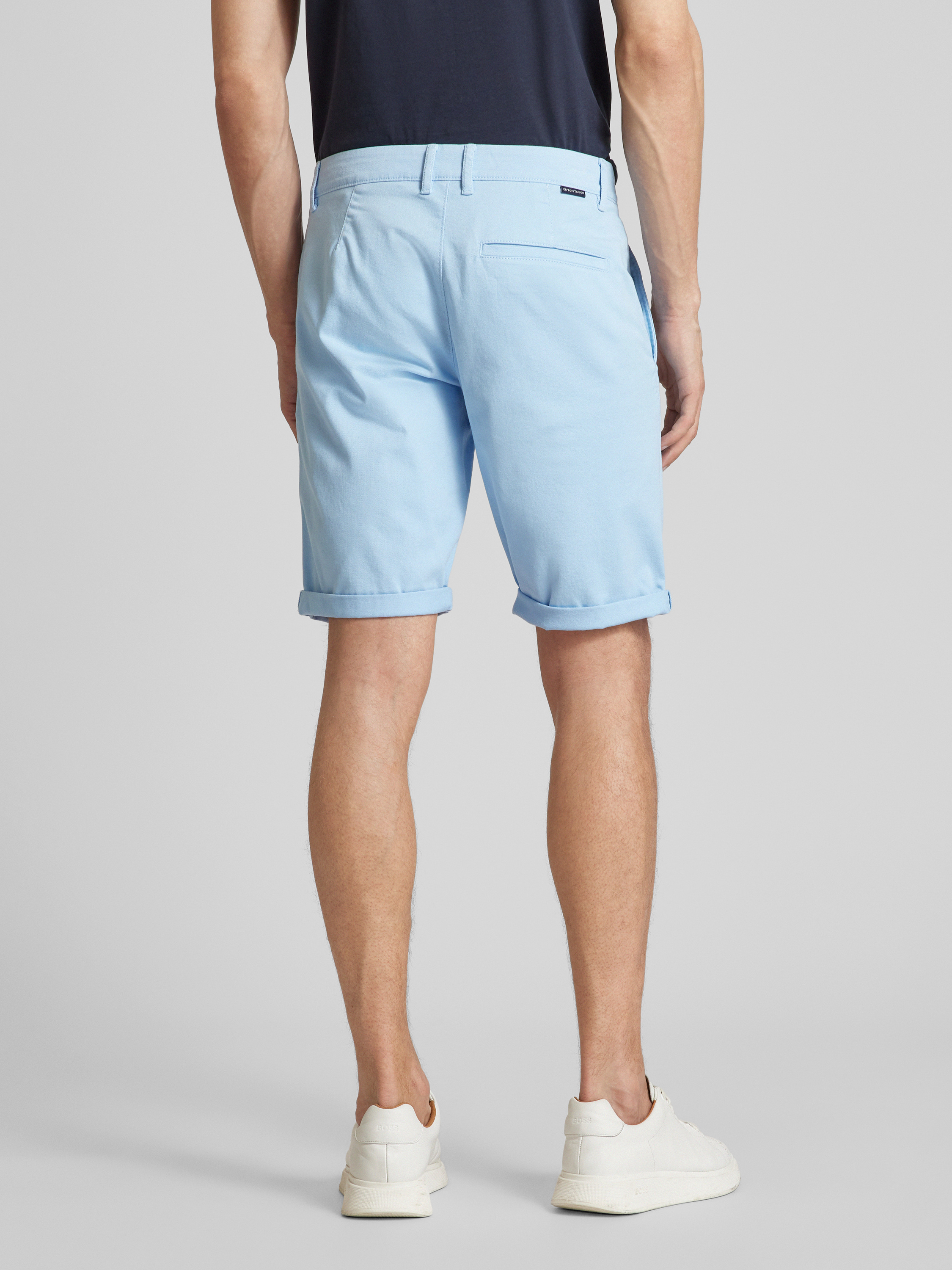 TOM TAILOR Herren Chino Shorts Regular Fit – Bequeme Sommer-Shorts Mit Stretch, Seitlichen Taschen & Gürtelschlaufen