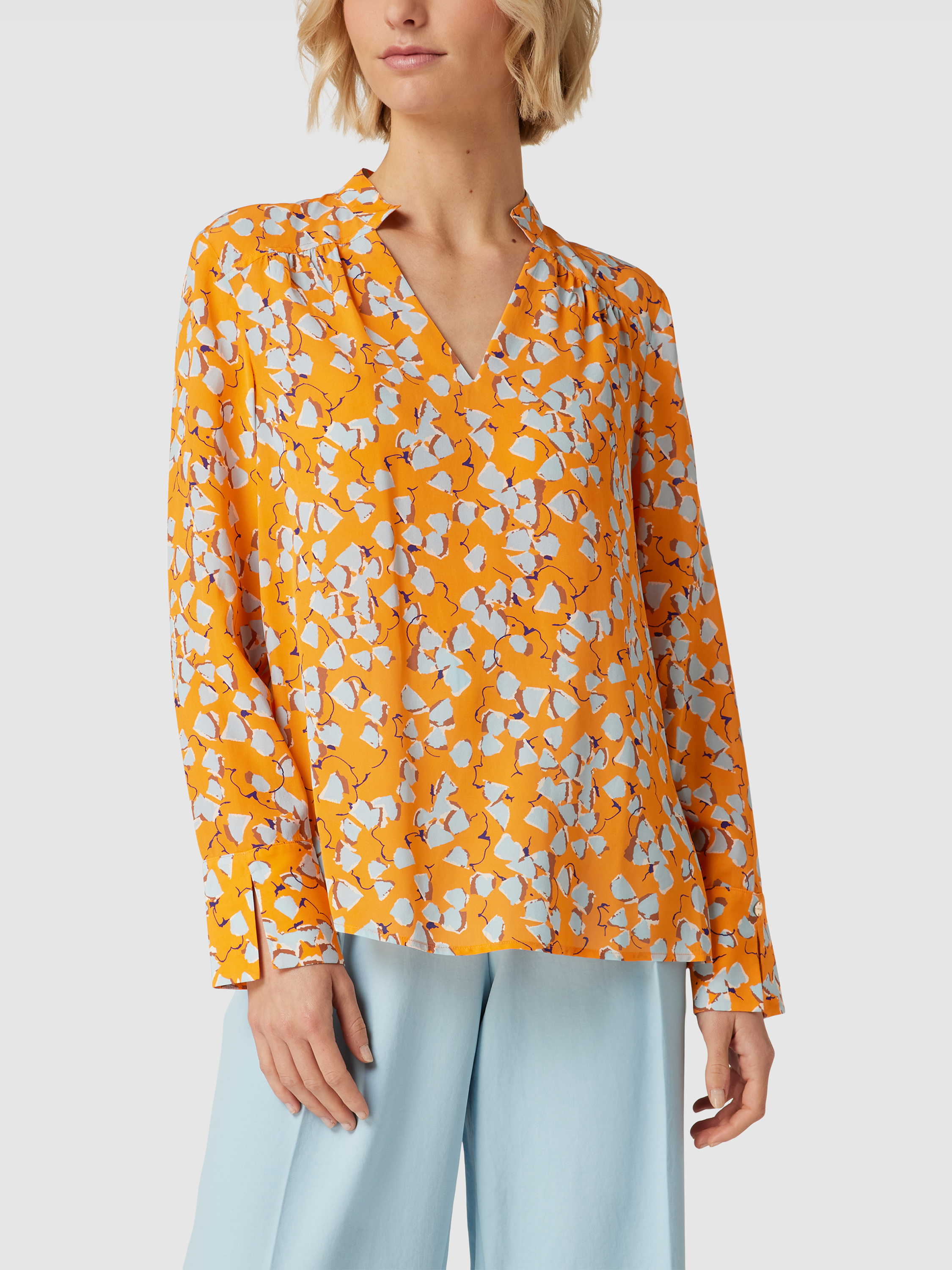 Marc Chainox Marc Cain Blusenshirt aus Viskose mit Allover-Muster (orange) online kaufen